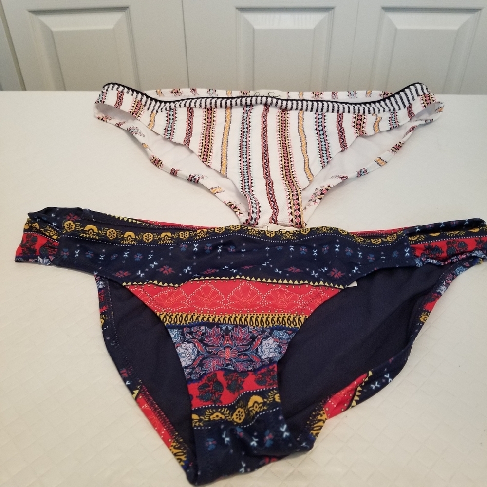 Jessica Simpson Set Of Two Bikini Bottoms Xl New Mulicolor